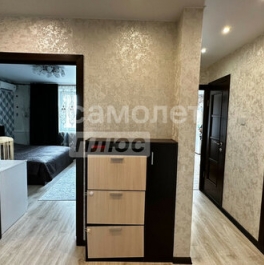 Продажа 1-комн квартиры на вторичном рынке Лобня г, Окружная ул,  д. 1