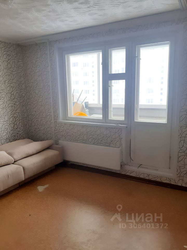 Продажа 4-комн квартиры на вторичном рынке улица Рудневка, 14