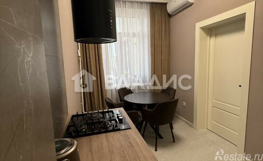 Продажа 3-комн квартиры на вторичном рынке Валовая улица,  д. 8/18