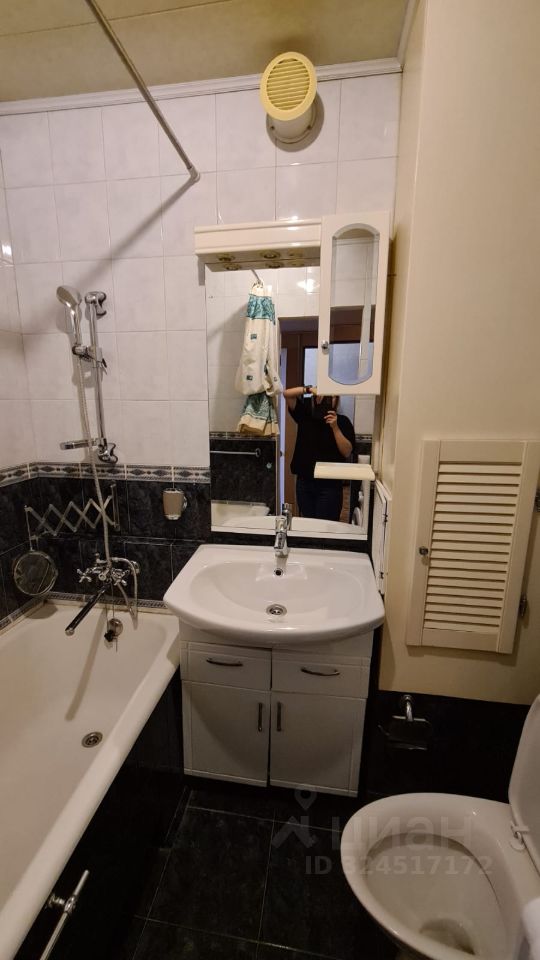 Продажа 1-комн квартиры на вторичном рынке улица Островитянова, 18К4