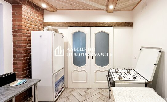 Продажа 3-комн квартиры на вторичном рынке улица Декабристов,  д. 62-64