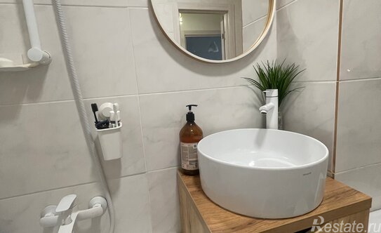 Продажа 1-комн квартиры на вторичном рынке Новое Павлино, ул Романычева,  д. 1