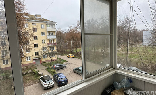 Продажа 2-комн квартиры на вторичном рынке Воскресенск, улица Менделеева,  д. 16