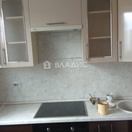 Продажа 1-комн квартиры на вторичном рынке Жулебинский бульвар,  д. 23