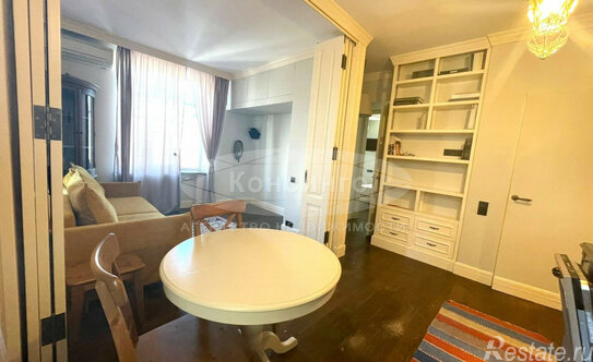 Аренда 2-комн квартиры на вторичном рынке улица Спиридоновка,  д. 26