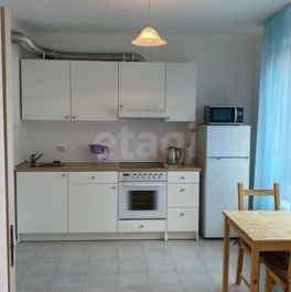 Продажа 2-комн квартиры на вторичном рынке Саларьевская ул,  д. 14 к2