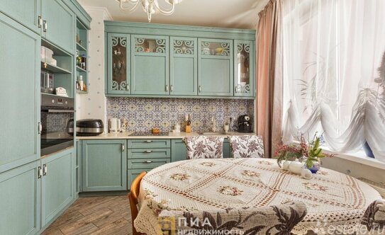 Продажа 3-комн квартиры на вторичном рынке ул Доблести,  д. 17,  к. 2