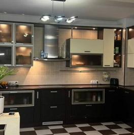 Продажа 3-комн квартиры на вторичном рынке улица Савушкина