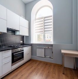 Продажа 3-комн квартиры на вторичном рынке Стачек пр-кт,  д. 160