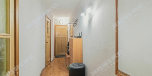 3-комн квартира Московское ш,  д. 32