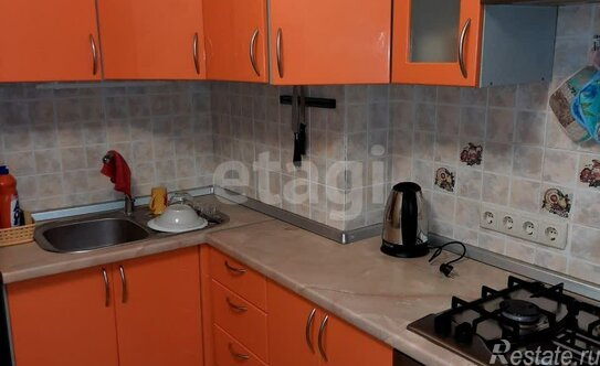 Продажа 3-комн квартиры на вторичном рынке Клин, ул Центральная,  д. 58