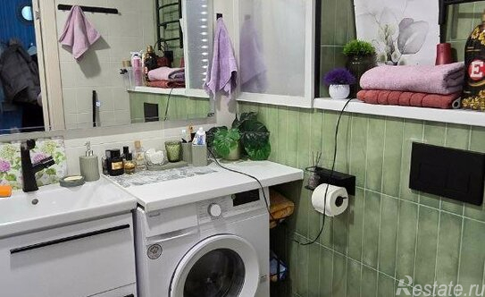 Продажа 3-комн квартиры на вторичном рынке ул Вертолётчиков,  д. 21,  к. 4