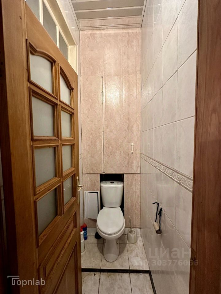 Продажа 4-комн квартиры на вторичном рынке улица Михайлова, 1