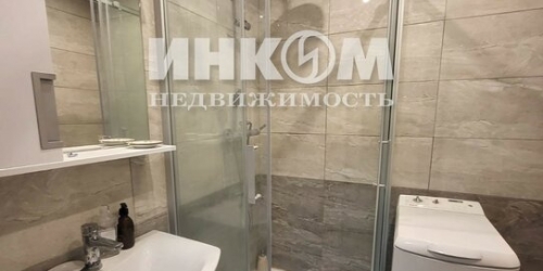 1-комн квартира Осенняя улица,  д. 14