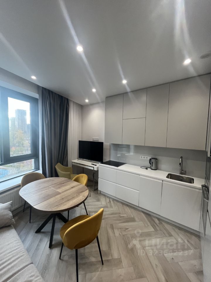 Аренда 1-комн квартиры на вторичном рынке улица Лобачевского, 120к1