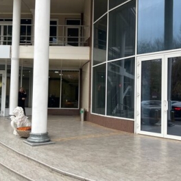 Продажа 3-комн квартиры на вторичном рынке улица Кутузова,  д. 11 к2