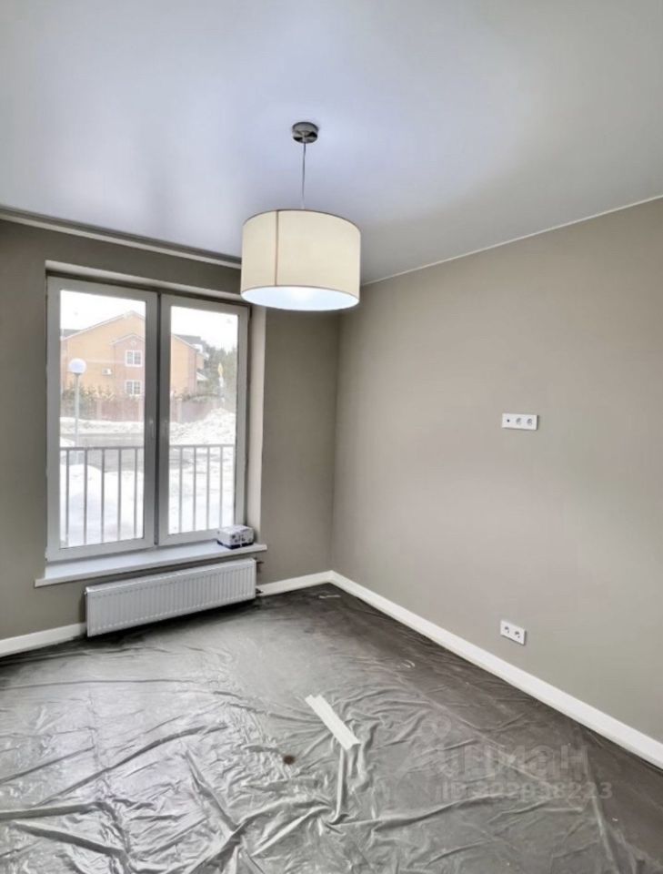 Продажа 2-комн квартиры на вторичном рынке Красногорск, улица Глинки, 3