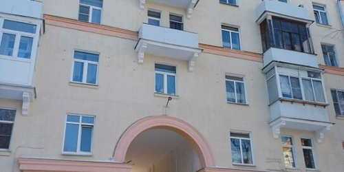 3-комн квартира 40 лет Октября пр-кт,  д. 13