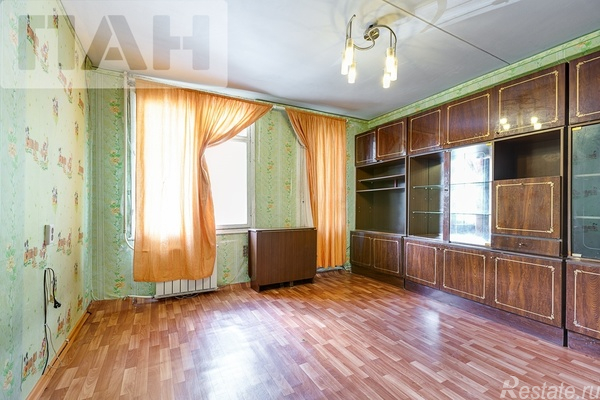 Продажа 1-комн квартиры на вторичном рынке Металлострой, Центральная ул,  д. 17