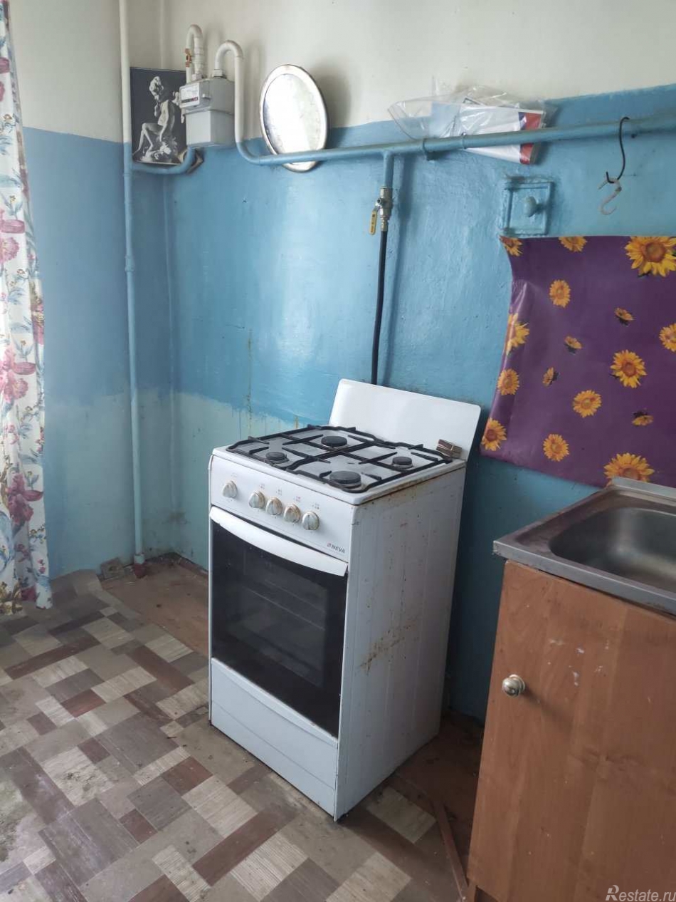 Продажа 1-комн квартиры на вторичном рынке Петергоф г., Озерковая ул. ,  д. 11