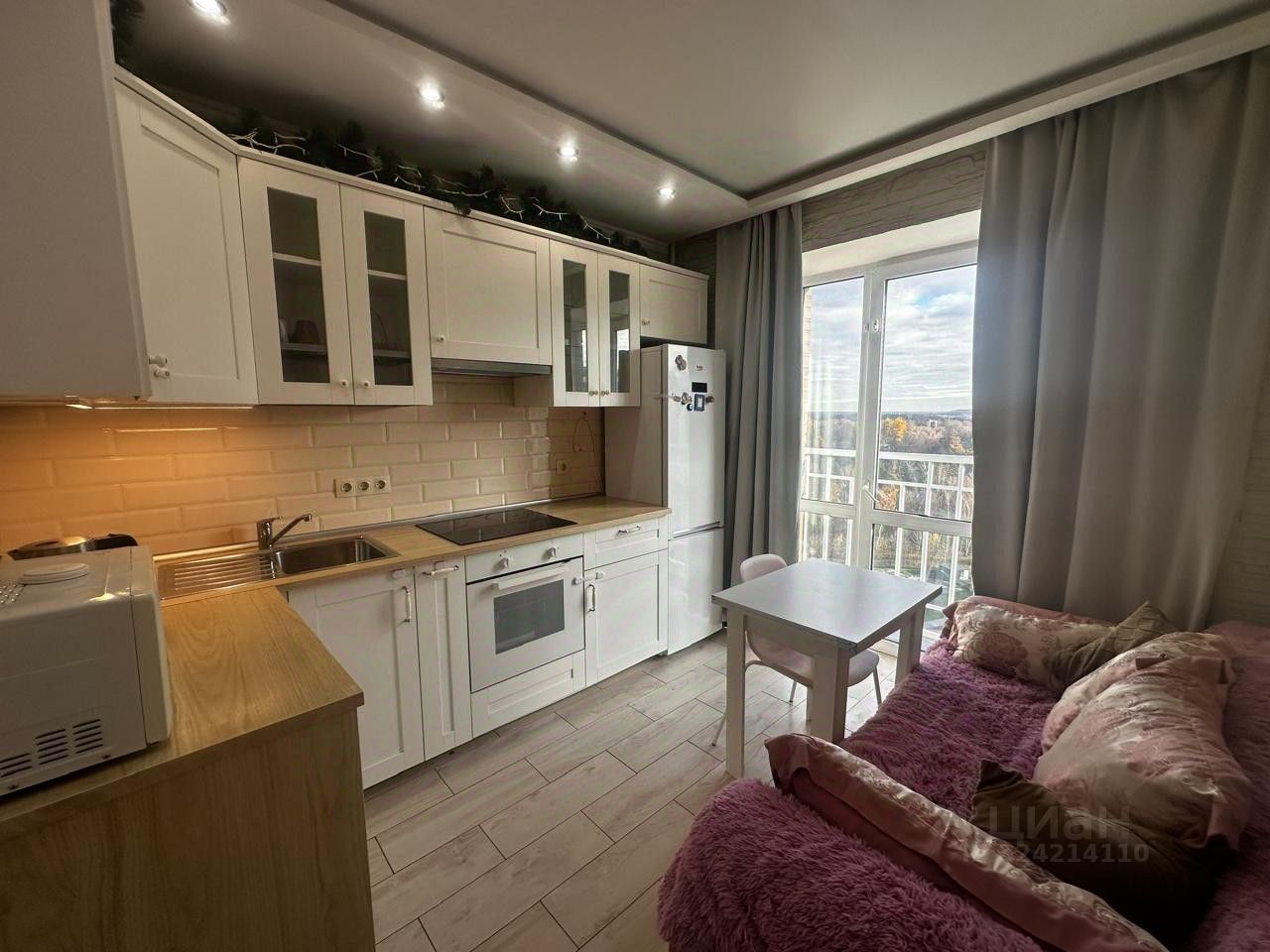 Аренда 1-комн квартиры на вторичном рынке Зенино ЖК Самолет мкр, Люберцы, улица Вертолетная,  д. 10