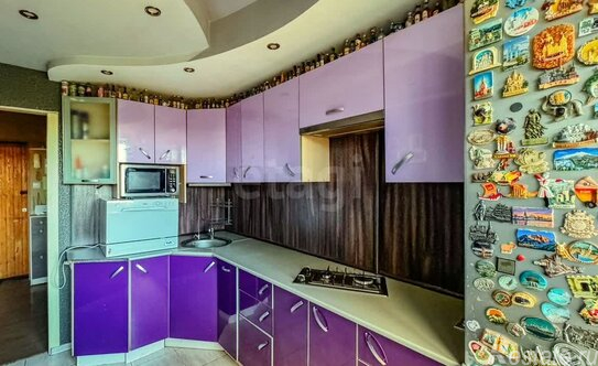 Продажа 1-комн квартиры на вторичном рынке улица Вавиловых,  д. 4 к2