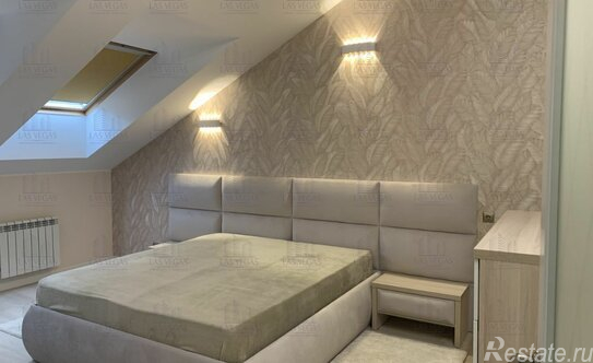 Аренда 3-комн квартиры на вторичном рынке улица Рылеева,  д. 10