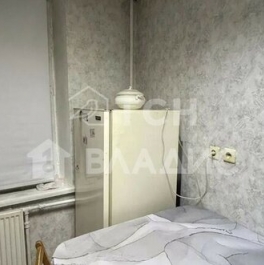 Продажа 1-комн квартиры на вторичном рынке Подлипки, Комсомольская улица,  д. 9