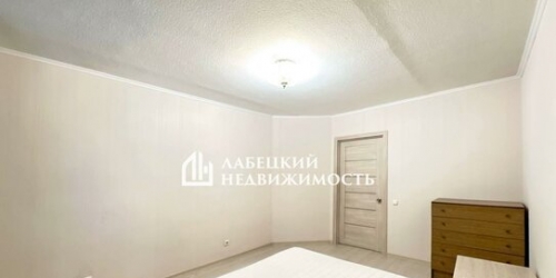 2-комн квартира Английский пр-кт,  д. 38