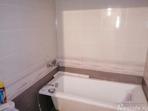 Продажа 2-комн квартиры на вторичном рынке Серпухов, Московское ш.,  д. 60