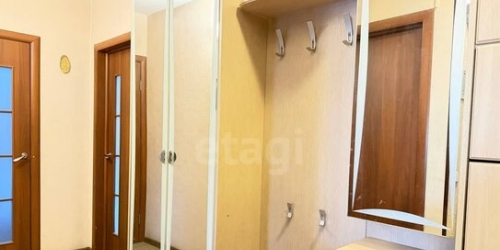 3-комн квартира Петергофское ш,  д. 11/21