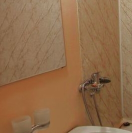 Продажа 2-комн квартиры на вторичном рынке Губернский мкр, улица Земская,  д. 1