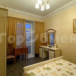 Продажа 3-комн квартиры на вторичном рынке Садовая-Спасская улица,  д. 21/1