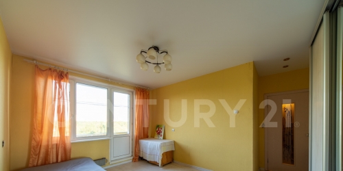 Комната Псковская ул., 12, к 2