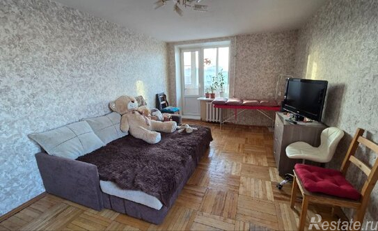 Продажа 2-комн квартиры на вторичном рынке Светлановский пр-кт,  д. 95