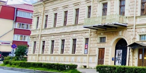 3-комн квартира Ломоносов, Еленинская улица, 24