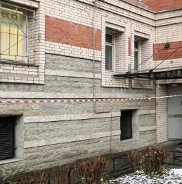 Продажа 3-комн квартиры на вторичном рынке улица Савушкина, 133к1