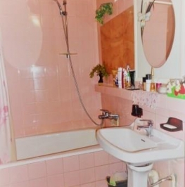 Продажа 4-комн квартиры на вторичном рынке площадь Ленина,  д. 16