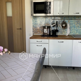 Продажа 2-комн квартиры на вторичном рынке Муринская дор,  д. 63,  к. 2 стр 1