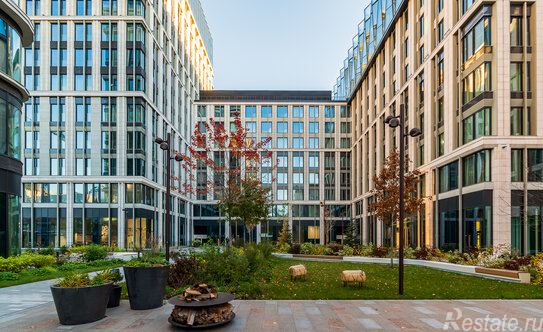 Продажа 3-комн квартиры на вторичном рынке Ямского Поля 1-я ул,  д. 1 к1