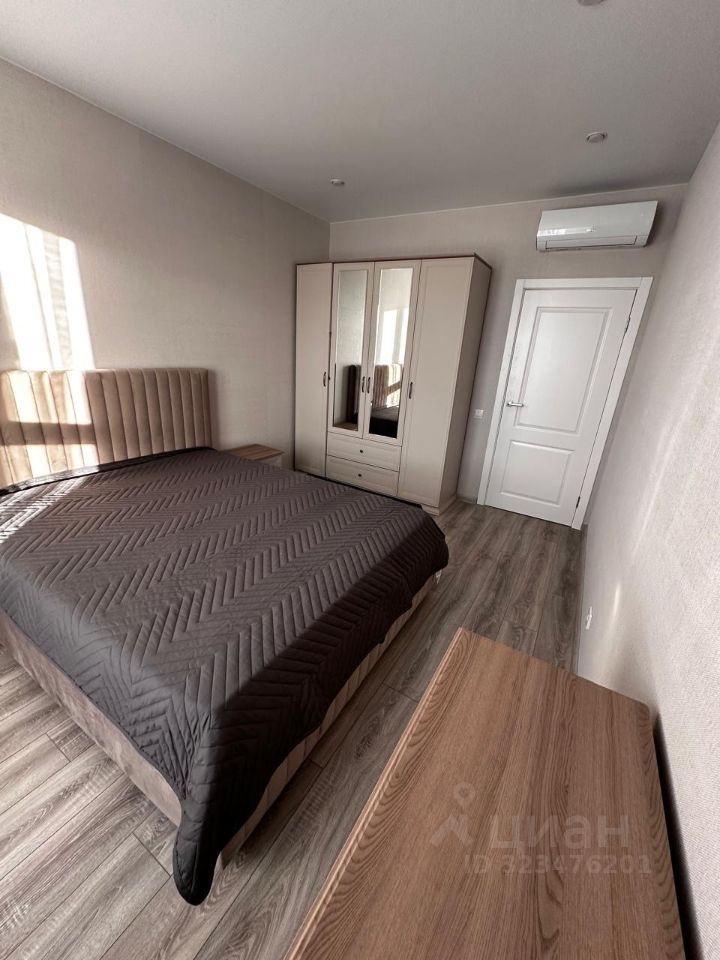 Аренда 2-комн квартиры на вторичном рынке улица Чирикова, 5