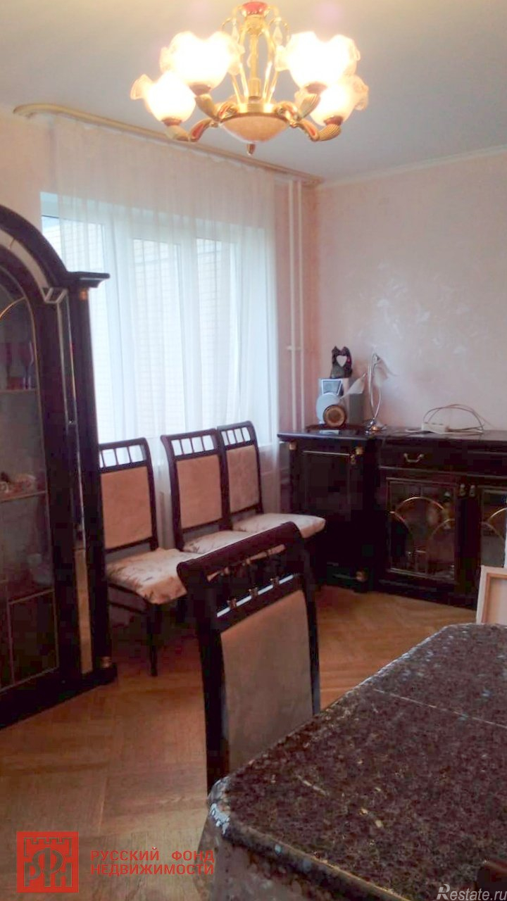 Продажа 3-комн квартиры на вторичном рынке Поэтический бул. ,  д. 1,  к. 1