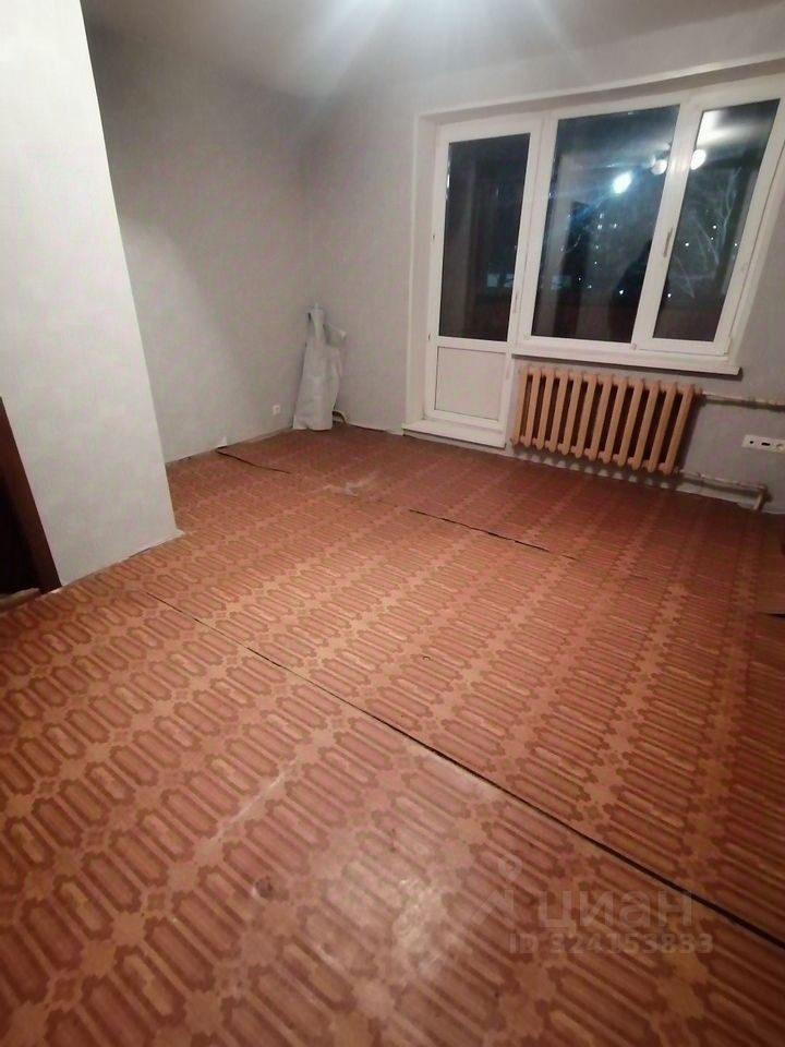 Продажа 1-комн квартиры на вторичном рынке пос. Власиха, улица Солнечная,  д. 3