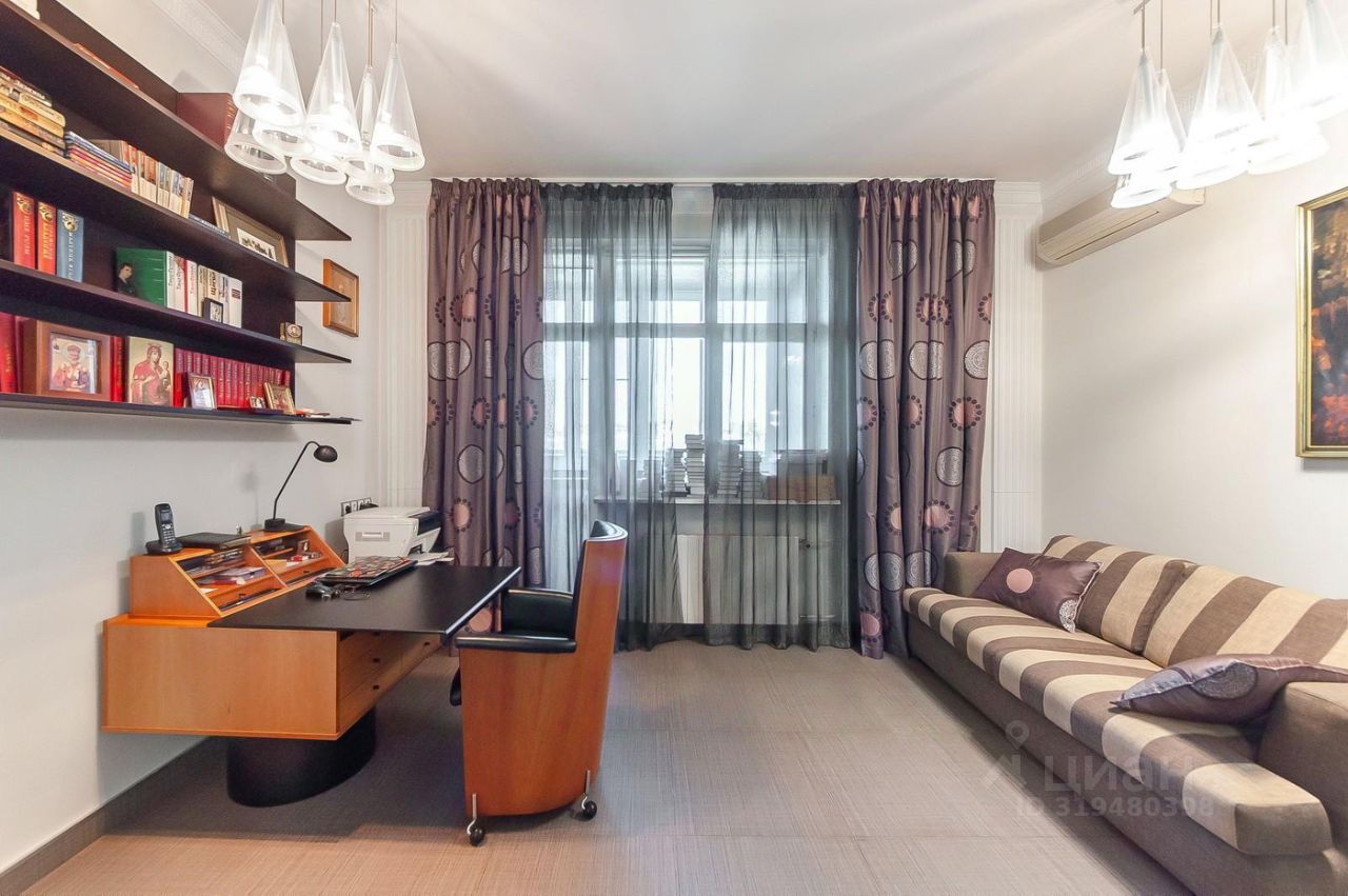 Продажа 3-комн квартиры на вторичном рынке Шмитовский проезд, 16С1