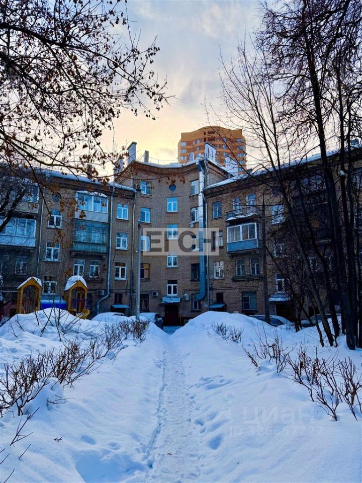 Продажа 3-комн квартиры на вторичном рынке Химки, улица Победы, 2/15