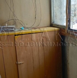 Продажа 3-комн квартиры на вторичном рынке Подпорожье, ул Строителей,  д. 7а