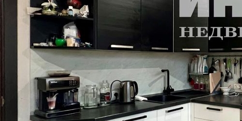 3-комн квартира улица Тихомирова, 1К2