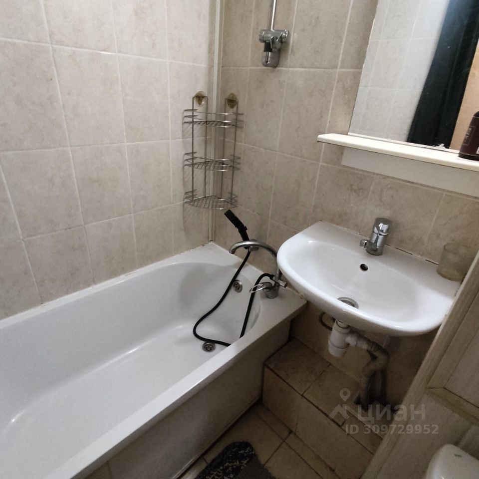 Аренда 1-комн квартиры на вторичном рынке 13-я Парковая улица, 34К1