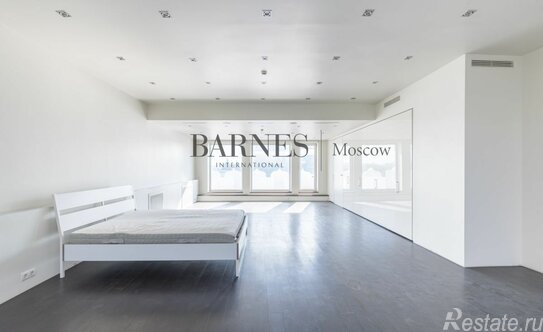 Продажа 5-комн квартиры на вторичном рынке улица Волхонка,  д. 7/6