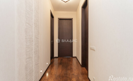 Продажа 4-комн квартиры на вторичном рынке Троицкая ул,  д. 5